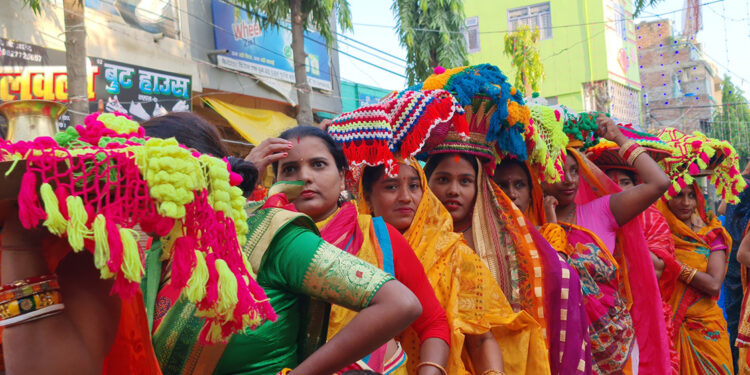 मधेशका विभिन्न शक्तिपीठमा खोइछ भराई उल्लासमय