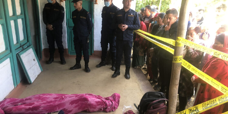 श्रीमती र छोराको हत्यापछि आत्महत्या