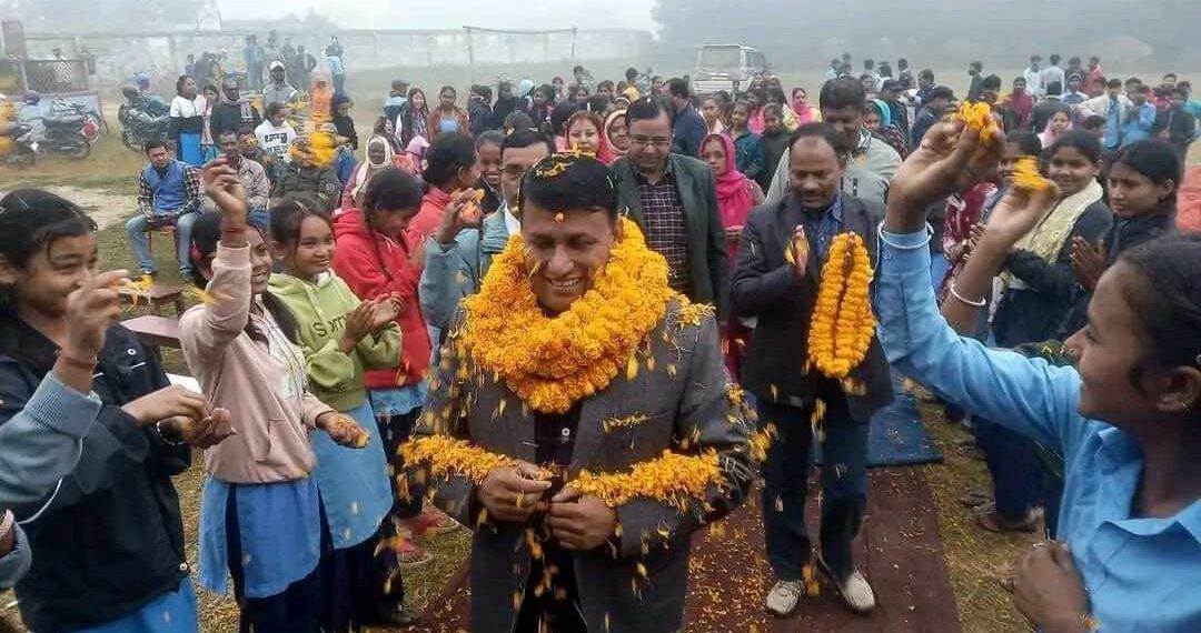 शिक्षा क्षेत्र सुधार गर्न विद्यालयका भवन शिलान्यास