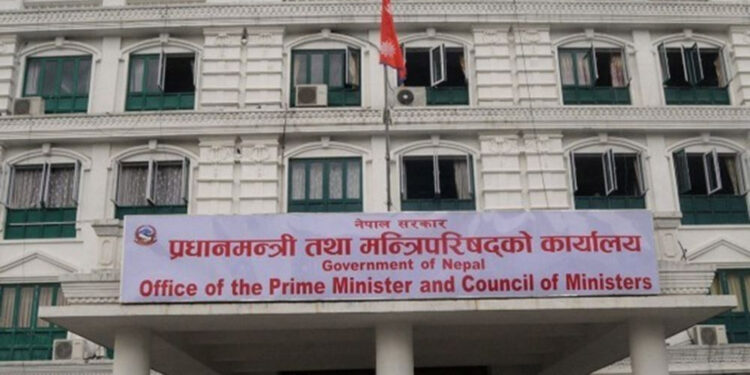 प्रधानमन्त्री कार्यालयको पुनर्संरचना : तीन जना सचिवको क्लस्टर, मन्त्रालय तोकेर डेस्क स्थापना गरिने 