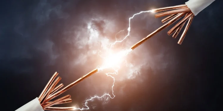 विद्युत् सर्ट हुँदा ललितपुरमा आगलागी