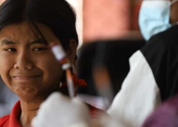 २० लाख बालबालिकाले दादुराको खोप लगाए