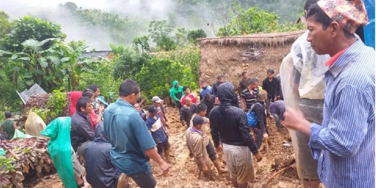 बाढीपहिरोमा परी ८३ जनाको मृत्यु, १०६ घाइते