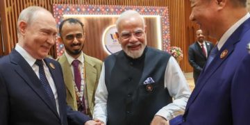 ब्रिक्स शिखर सम्मेलनमा मोदी, पुटिन र सीको ‘एकता प्रदर्शन’